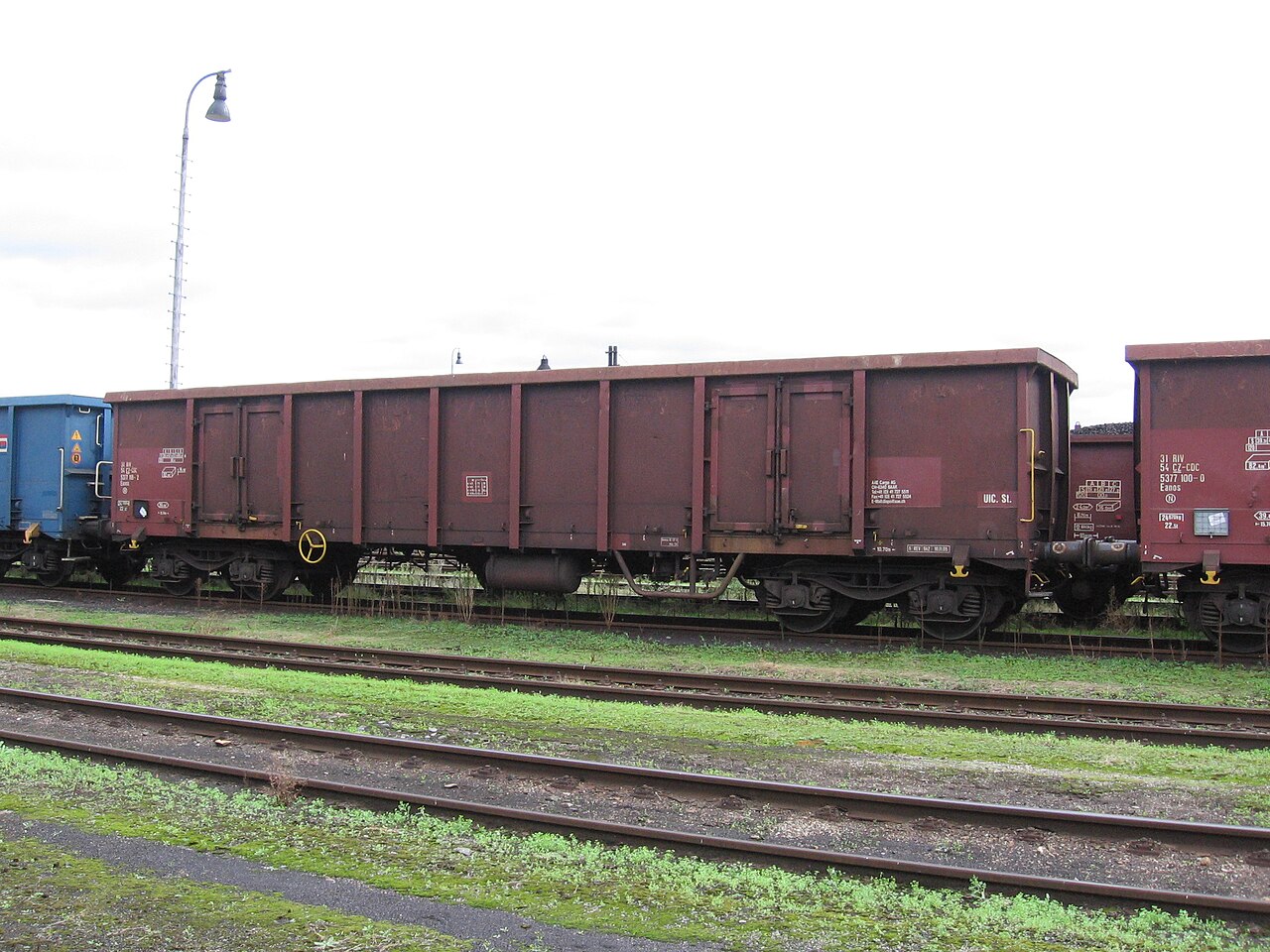 Offener Güterwagen Eanos von ČD Cargo in Pilsen